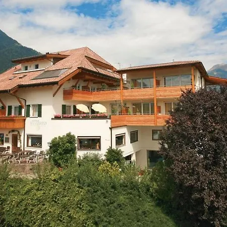 Aparthotel Haselried 3*